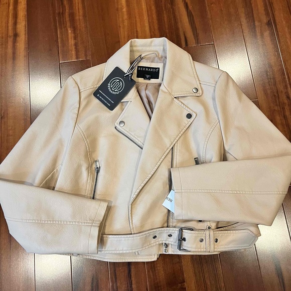 New NWT Bernardo Beige Leather Jacket Vegan Lined Biker Collar Belted Sz XL - Picture 1 of 9